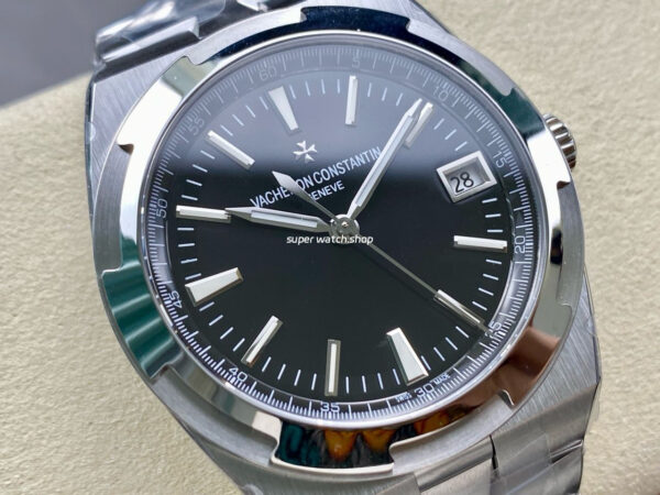 8F Factory Vacheron Constantin Overseas 4500V110A-B483 41mm Full Steel Black Dial - Image 2