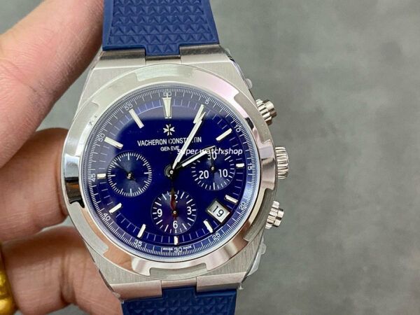 8F Factory Vacheron Constantin Overseas Chronograph 5500V/110A-B148 42.5mm Steel Rubber Strap Blue Dial