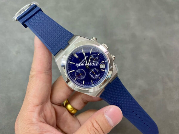 8F Factory Vacheron Constantin Overseas Chronograph 5500V/110A-B148 42.5mm Steel Rubber Strap Blue Dial - Image 4