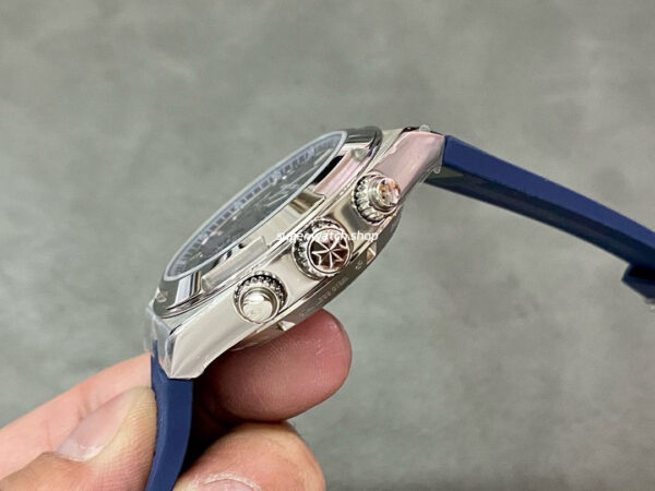 8F Factory Vacheron Constantin Overseas Chronograph 5500V/110A-B148 42.5mm Steel Rubber Strap Blue Dial - Image 6