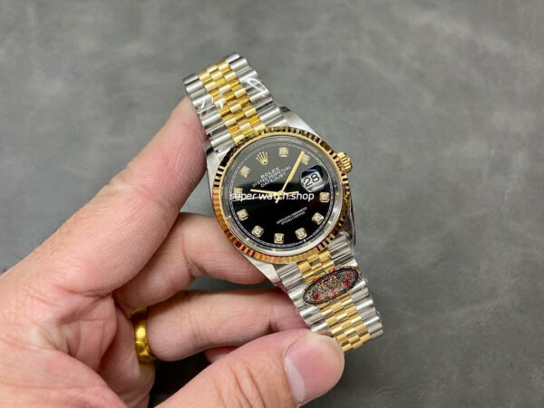 Clean Factory Rolex Datejust 126233-0021 36mm Half Gold Diamond Black Dial - Image 4