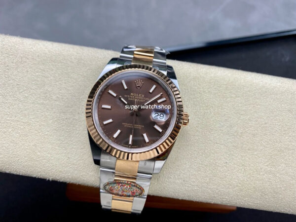 Clean Factory Rolex Datejust 126331-0001 41mm Half Rose Gold Brown Dial - Image 4