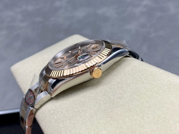 Clean Factory Rolex Datejust 126331-0009 41mm Half Rose Gold Pink Dial - Image 6