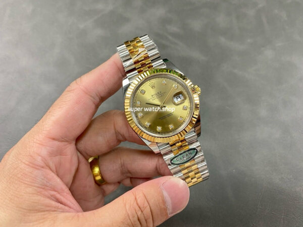 Clean Factory Rolex Datejust 126333-0012 41mm Half Gold Diamond Champagne Dial - Image 4