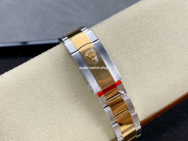 Clean Factory Rolex Datejust 126333-0021 41mm Half Gold Fluted Motif Champagne Dial - Image 9