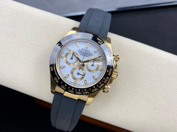 Clean Factory Rolex Daytona 116518LN-0041 40mm Yellow Gold Oysterflex White Dial - Image 4