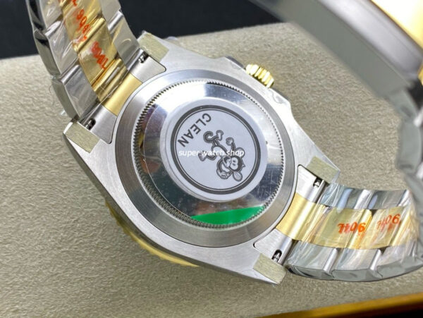 Clean Factory Rolex Submariner Date 116613LB 40mm Half Gold Blue Dial - Image 7