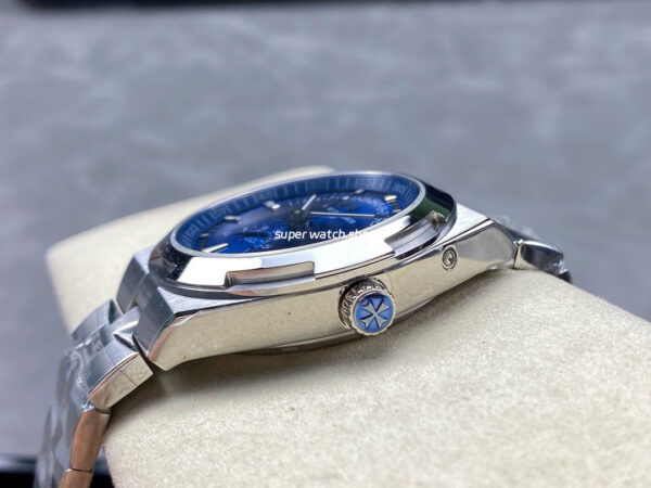 GR Factory Vacheron Constantin Moonphase Retrograde Date Overseas 4000V210A-B911 41mm Full Steel Blue Dial - Image 6