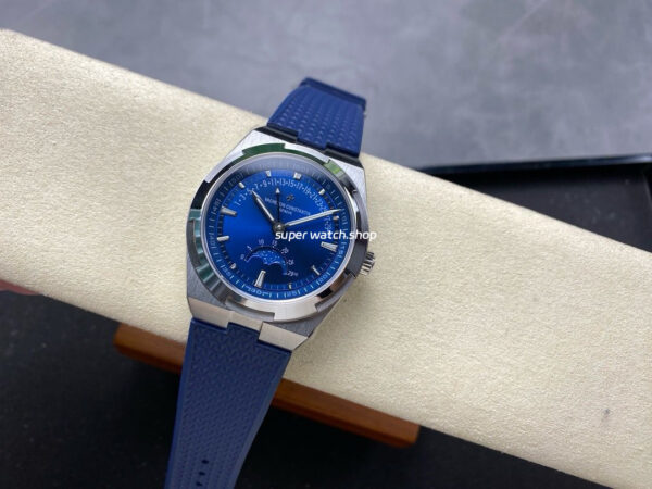 GR Factory Vacheron Constantin Moonphase Retrograde Date Overseas 41mm Steel Blue Rubber Strap Blue Dial - Image 4