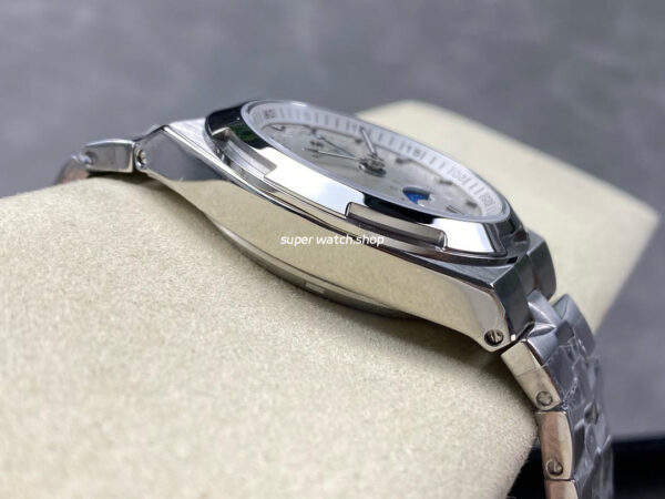 GR Factory Vacheron Constantin Moonphase Retrograde Date Overseas 41mm Full Steel Silver Dial - Image 5