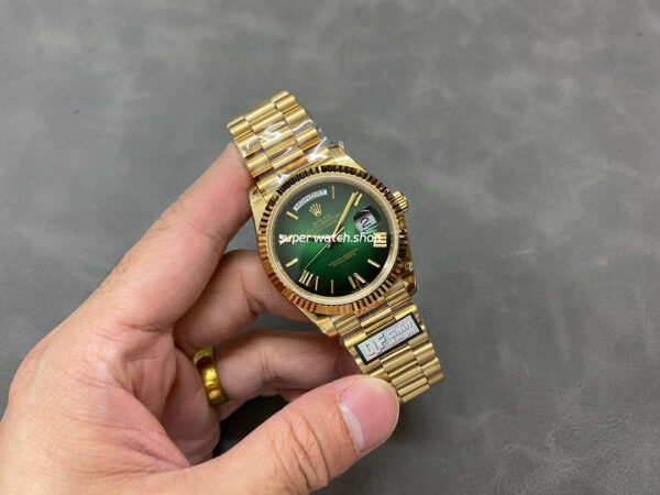 QF Factory Counterweight Rolex Day-Date 228238-0061 40mm Full Yellow Gold Roman Number Dark Green Dial - Image 4