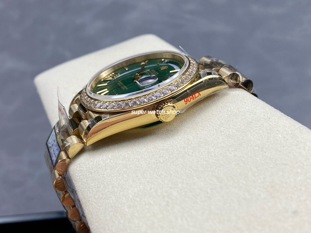 QF Factory Counterweight Rolex Day-Date 228348RBR-0045 40mm Diamond Bezel Full Yellow Gold Roman Number Green Dial - Image 6