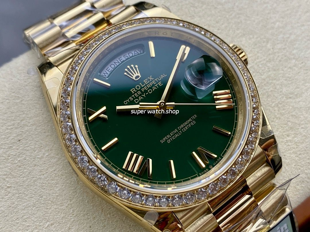 QF Factory Counterweight Rolex Day-Date 228348RBR-0045 40mm Diamond Bezel Full Yellow Gold Roman Number Green Dial - Image 2