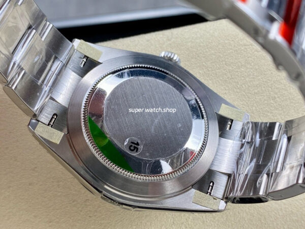 VS Factory Rolex Datejust 126300-0019 41mm Smooth Bezel Full 904L Mint Green Dial - Image 7