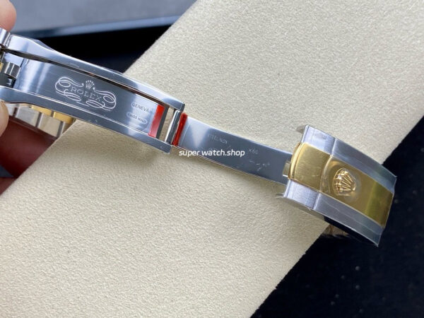 VS Factory Rolex Datejust 126303-0016 41mm Gold Smooth Bezel Half Yellow Gold White Dial Jubilee - Image 9