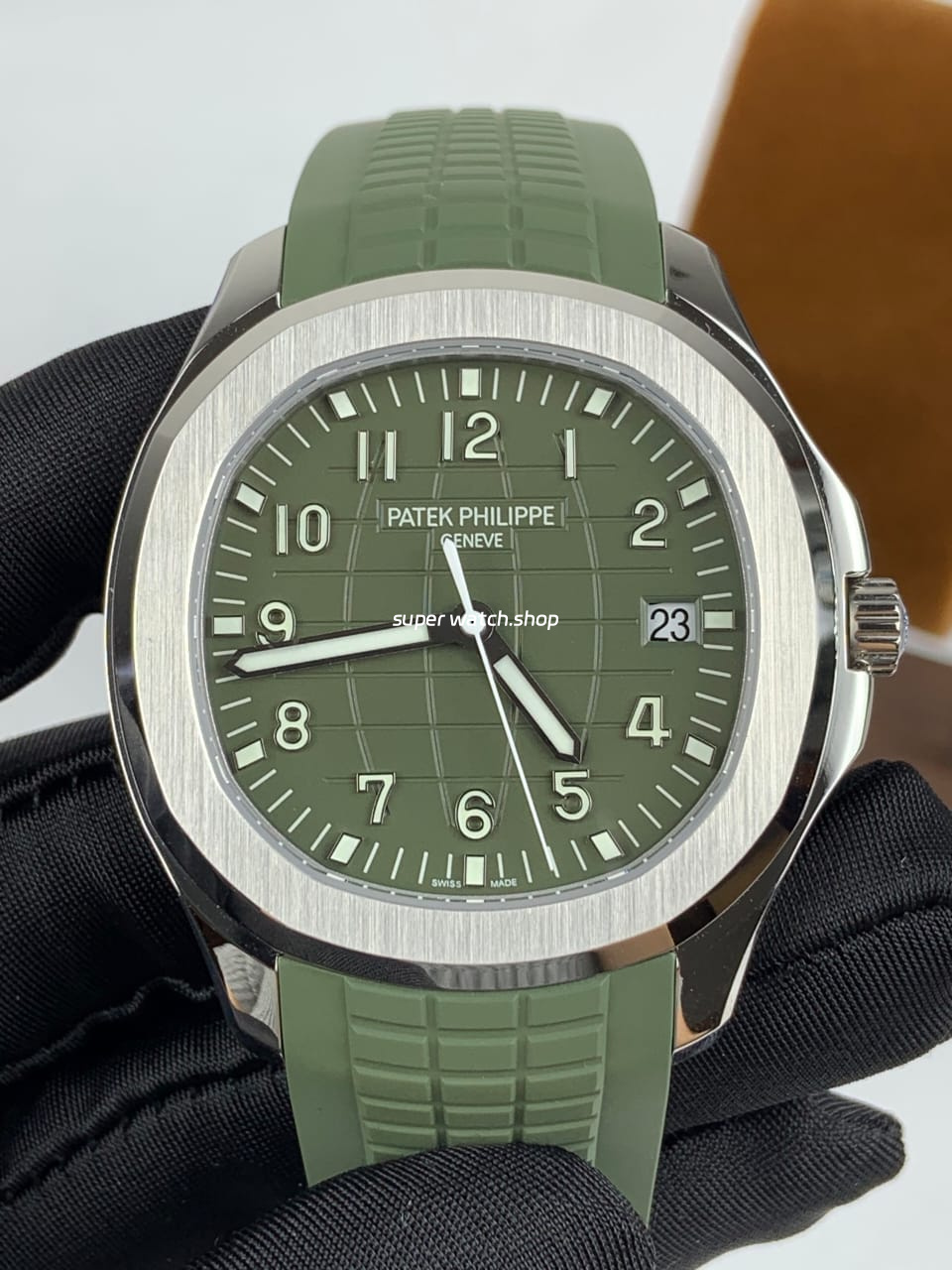 3K Factory Patek Philippe Aquanaut 42.2mm 5168G-010 White Gold Avocado Green Rubber Strap Avocado Green Dial