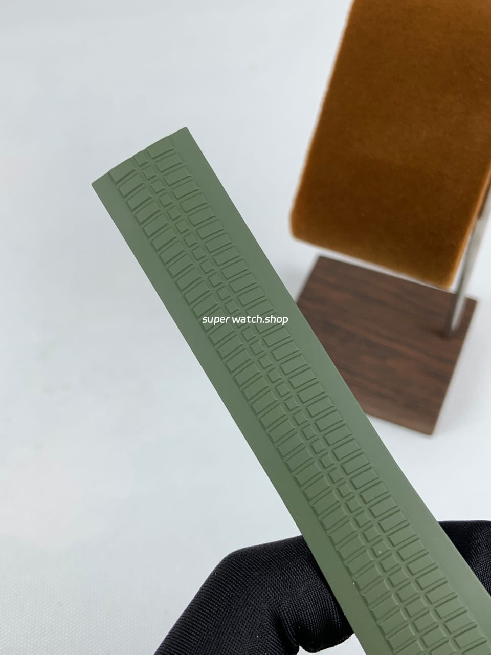 3K Factory Patek Philippe Aquanaut 42.2mm 5168G-010 White Gold Avocado Green Rubber Strap Avocado Green Dial - Image 8