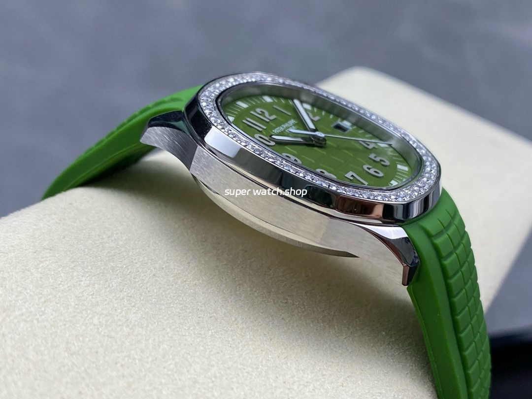 GR Factory Patek Philippe Aquanaut 5267/200A-011 38.8mm Steel Green Rubber Strap Green Dial - Image 6