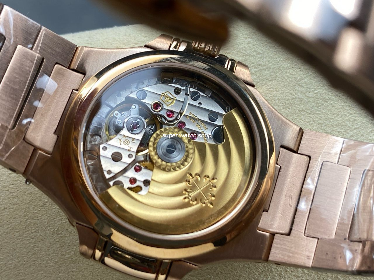 TW Factory Patek Philippe Nautilus 71181R Rose Gold Champagne Dial - Image 8
