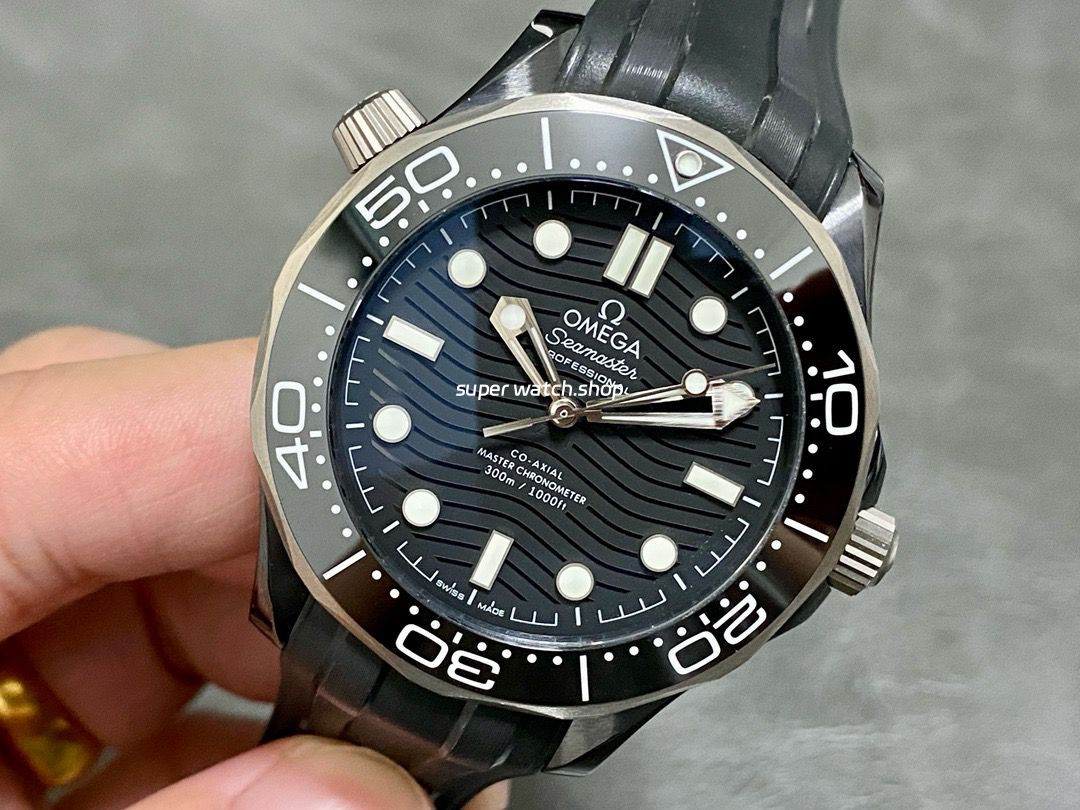 VS Factory Omega Seamaster Diver 300M 210.92.44.20.01.001 43.5mm Ceramic Rubber Strap Black Dial - Image 3