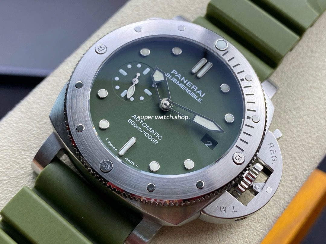 VS Factory Panerai Submersible PAM 01055 42mm Steel Verde Militare Green Rubber Strap Verde Militare Green Dial - Image 3