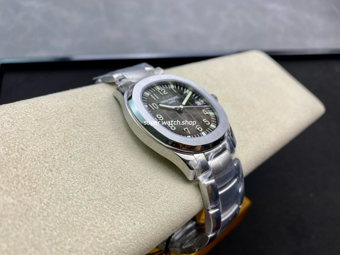 ZF Factory Patek Philippe Aquanaut 5165A 40mm Full Steel Arabic Numerals Black Dial - Image 6