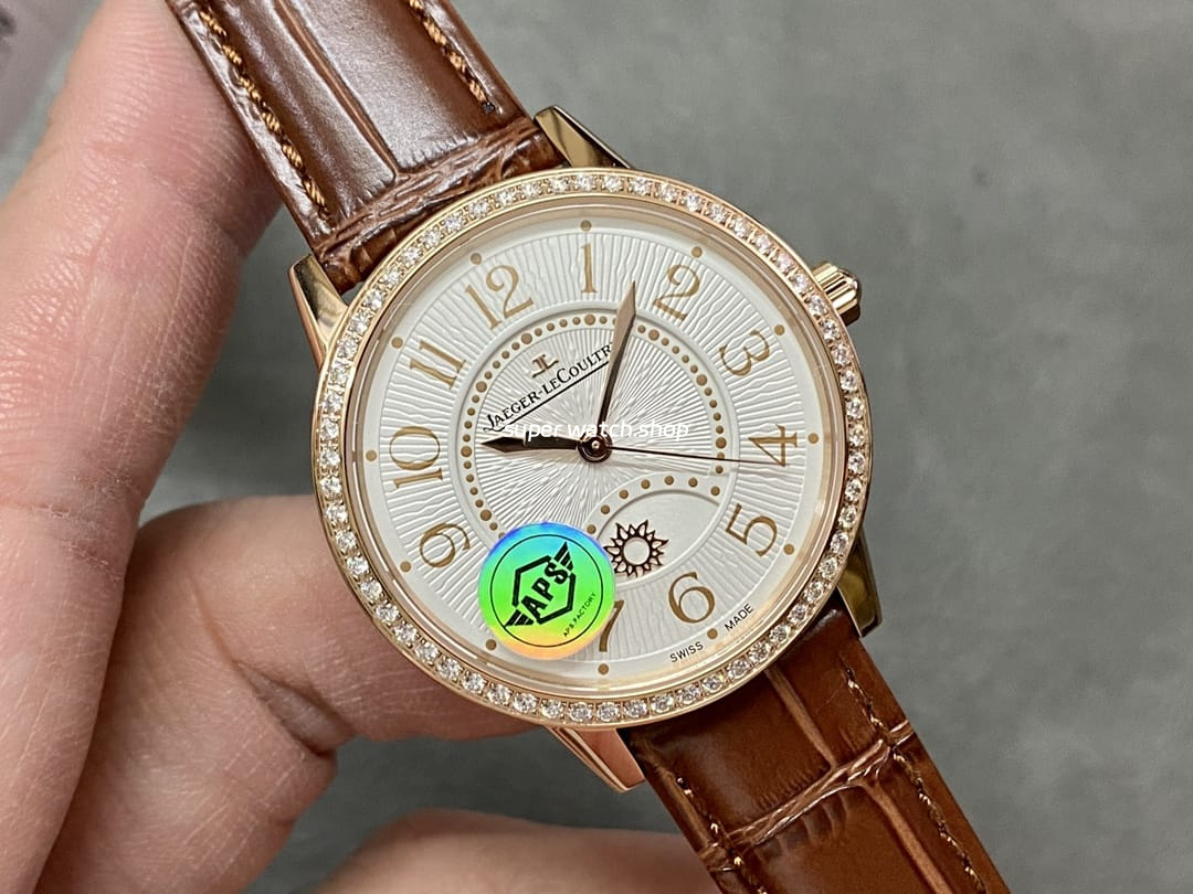APS Factory Jaeger-LeCoultre Rendez-Vous Q3442440 Rose Gold Diamond Bezel Silver Dial - Image 2