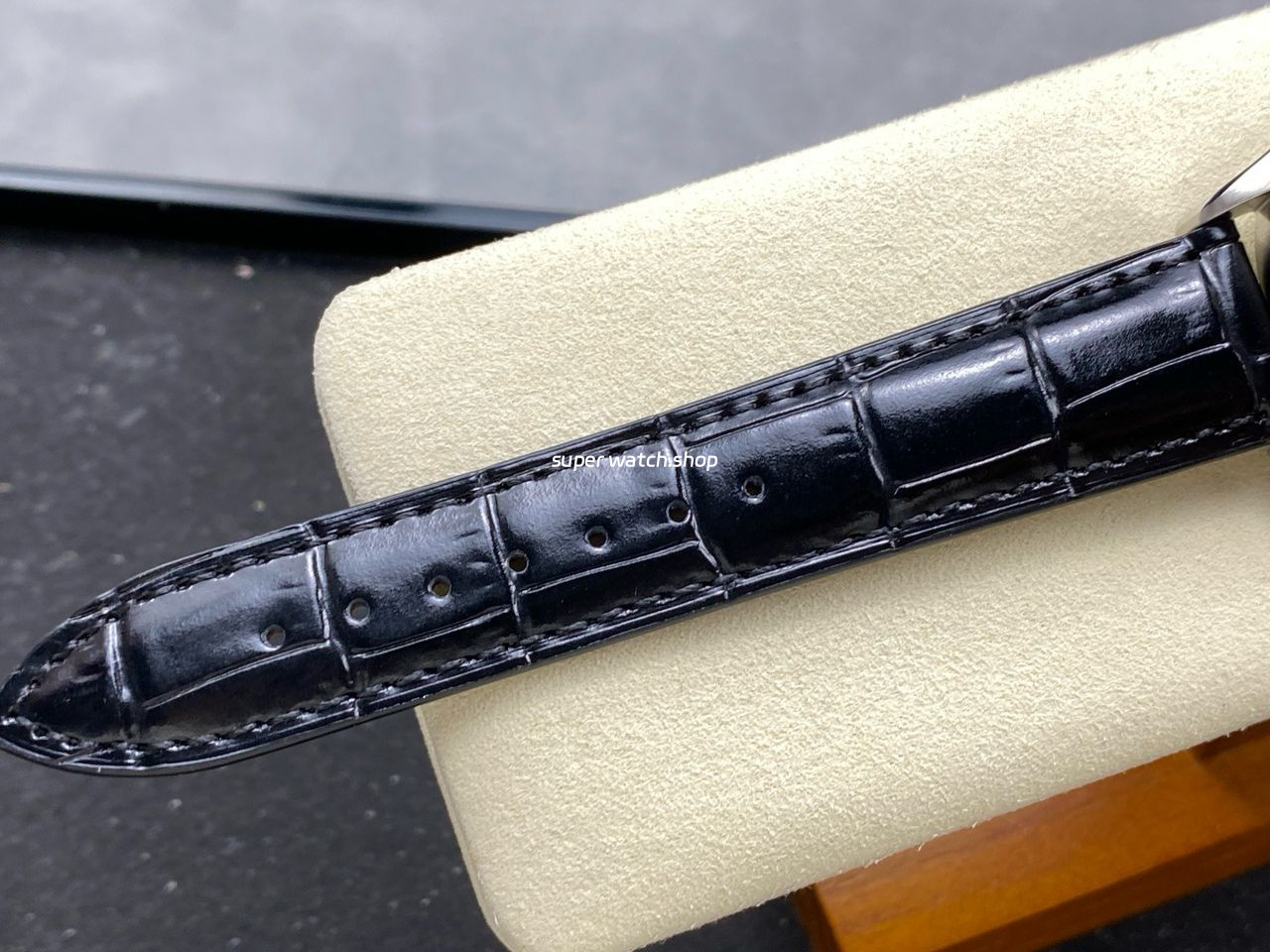 TW Factory Jaeger-LeCoultre Master Calendar Q4148480 39mm Steel Leather Strap White Dial - Image 9