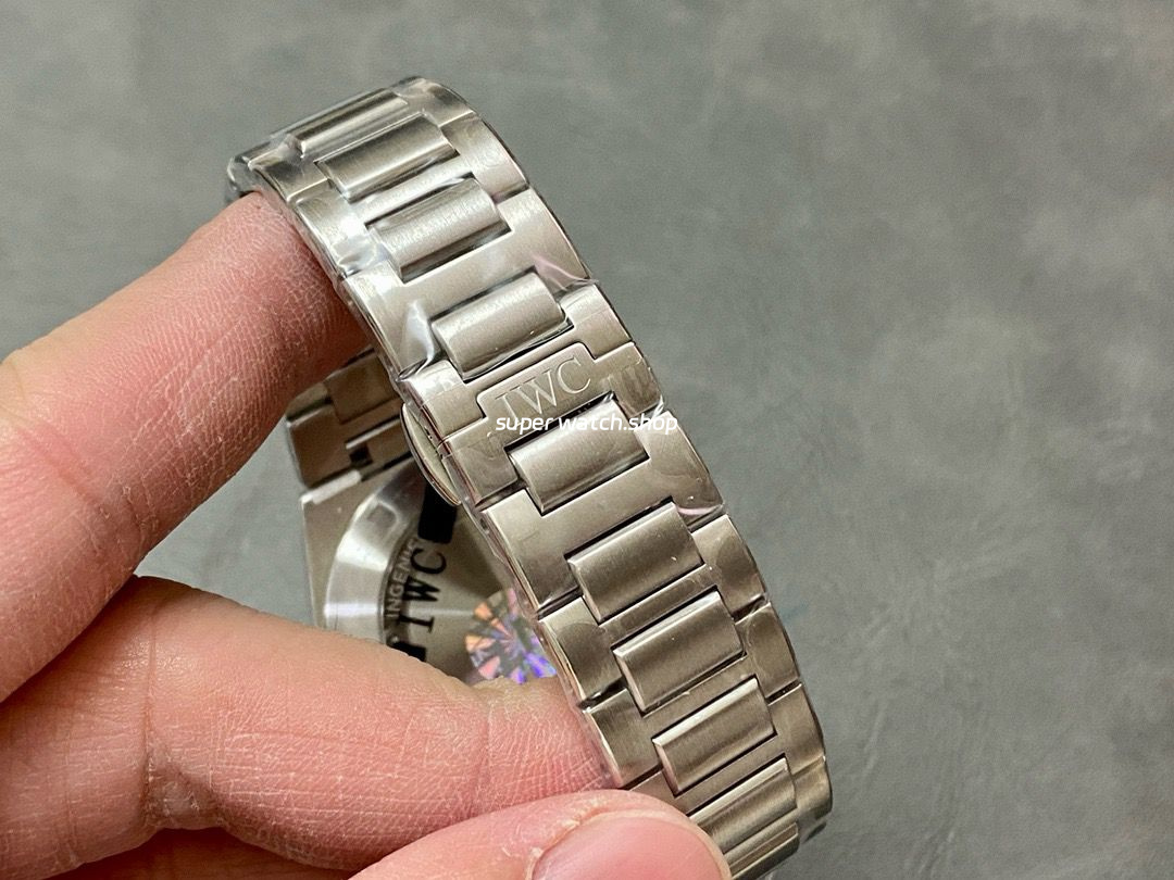 V7 Factory IWC Ingenieur Automatic IW328902 40mm Full Steel Silver Dial - Image 8