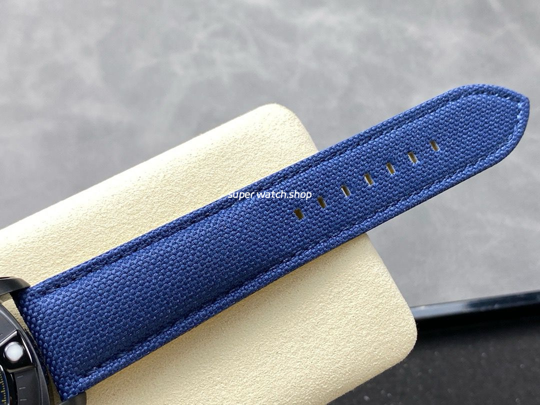 BLS Factory Breitling Avenger SB01474A1C1X1 44mm Steel Dark Blue Calf Skin Strap Dark Blue Dial - Image 9