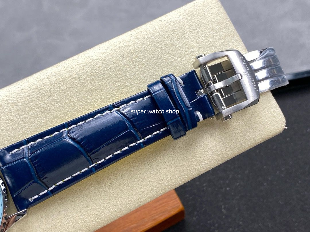 BLS Factory Breitling Navitimer GMT A32310171C1P1 41mm Steel Leather Strap Ice Blue Dial - Image 9