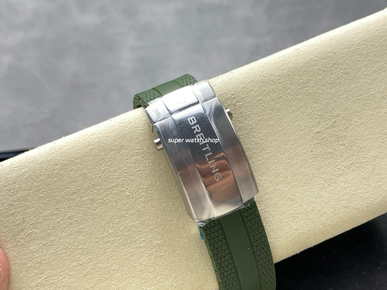 TF Factory Breitling Superocean A173751A1O1S1 44mm Black Bezel Steel Green Rubber Strap Orange Dial - Image 9