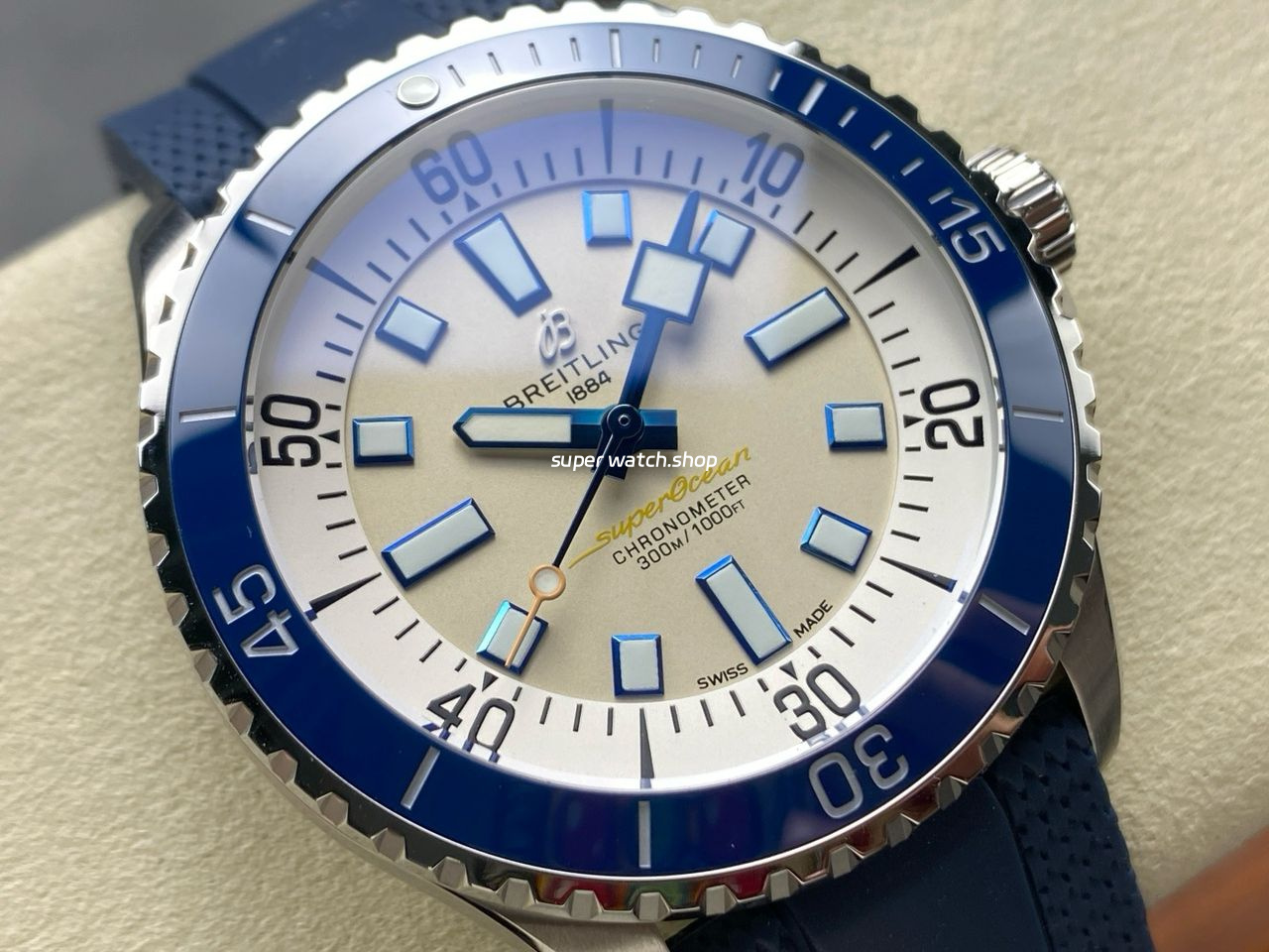 TF Factory Breitling Superocean A17375E71G1A1 44mm Blue Bezel Steel Blue Rubber Strap Silver Dial - Image 2