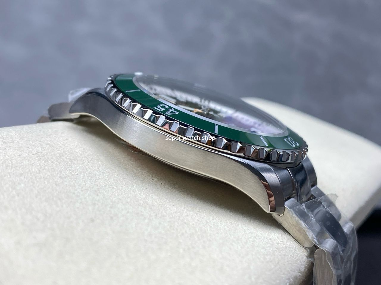 TF Factory Breitling Superocean A17376A31L1A1 44mm Green Bezel Full Steel Green Dial - Image 6
