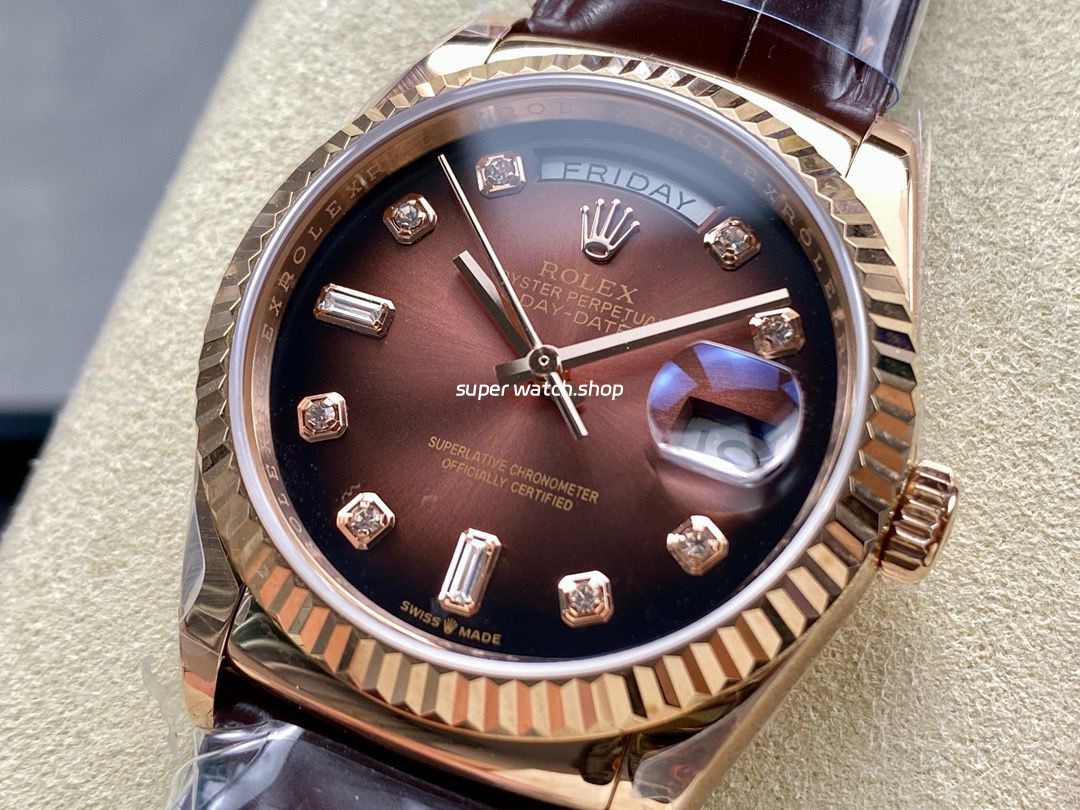 8+ Factory Counterweight Rolex Day-Date 36mm 128235-0037 Rose Gold Crocodile Leather Strap Diamond Mope&Baguette Diamond Brown Ombré Dial - Image 3