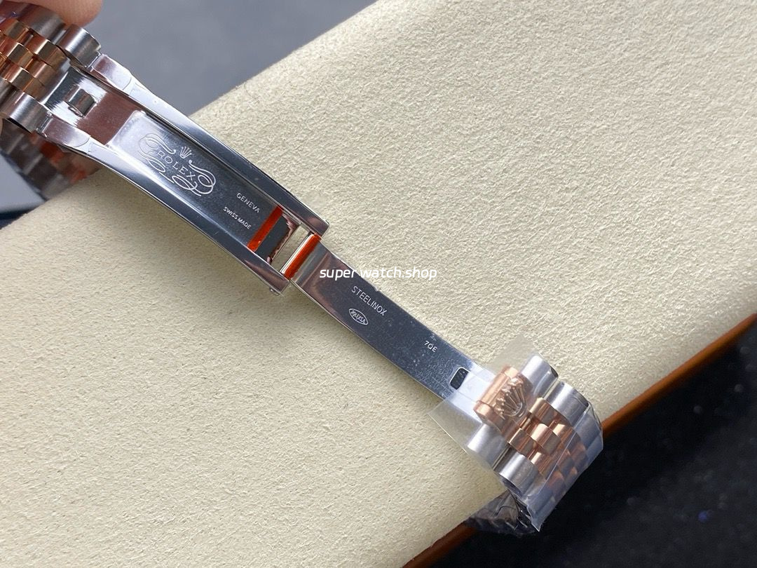 8+ Factory Rolex counterweight Datejust 278381RBR-0020 31mm Diamond Rose Gold Bezel Half Rose Gold Diamond Roman Numerals Purple Dial Jubilee - Image 8