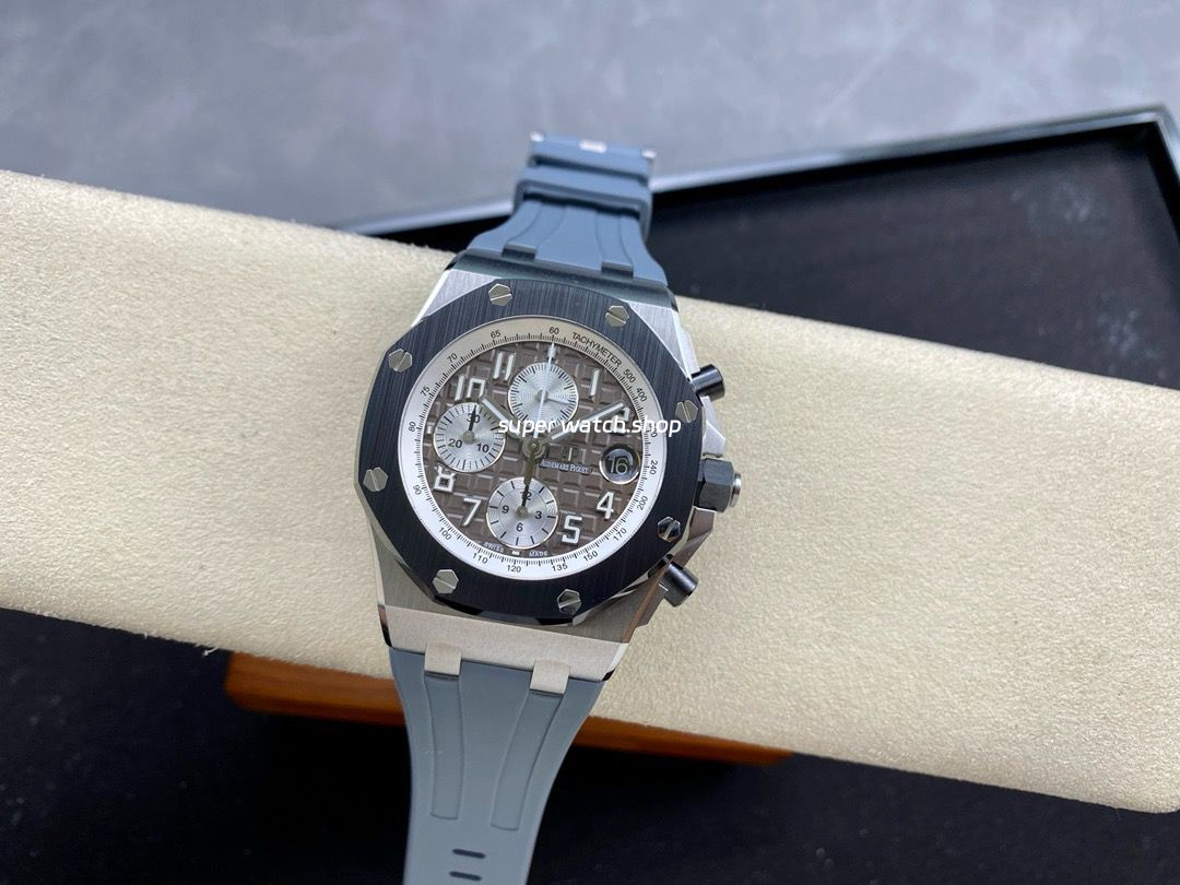 APF Factory Audemars Piguet Royal Oak Offshore Chronograph 26470IO.OO.A006CA.01 42mm Titanium Rubber Strap Grey Dial - Image 4