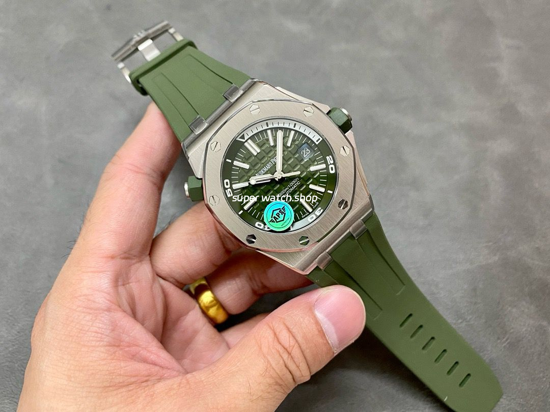 APS Factory Audemars Piguet Royal Oak Selfwinding 42mm 15710 Rubber Strap Green Dial - Image 4