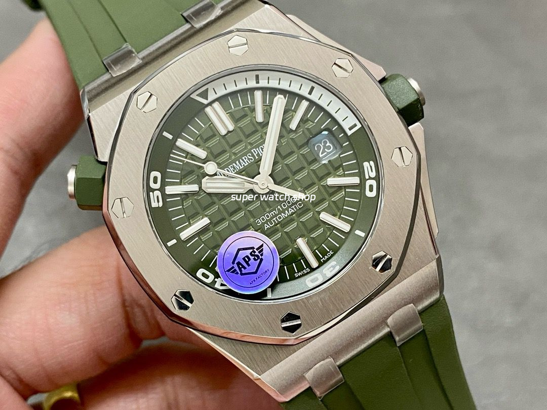 APS Factory Audemars Piguet Royal Oak Selfwinding 42mm 15710 Rubber Strap Green Dial - Image 2