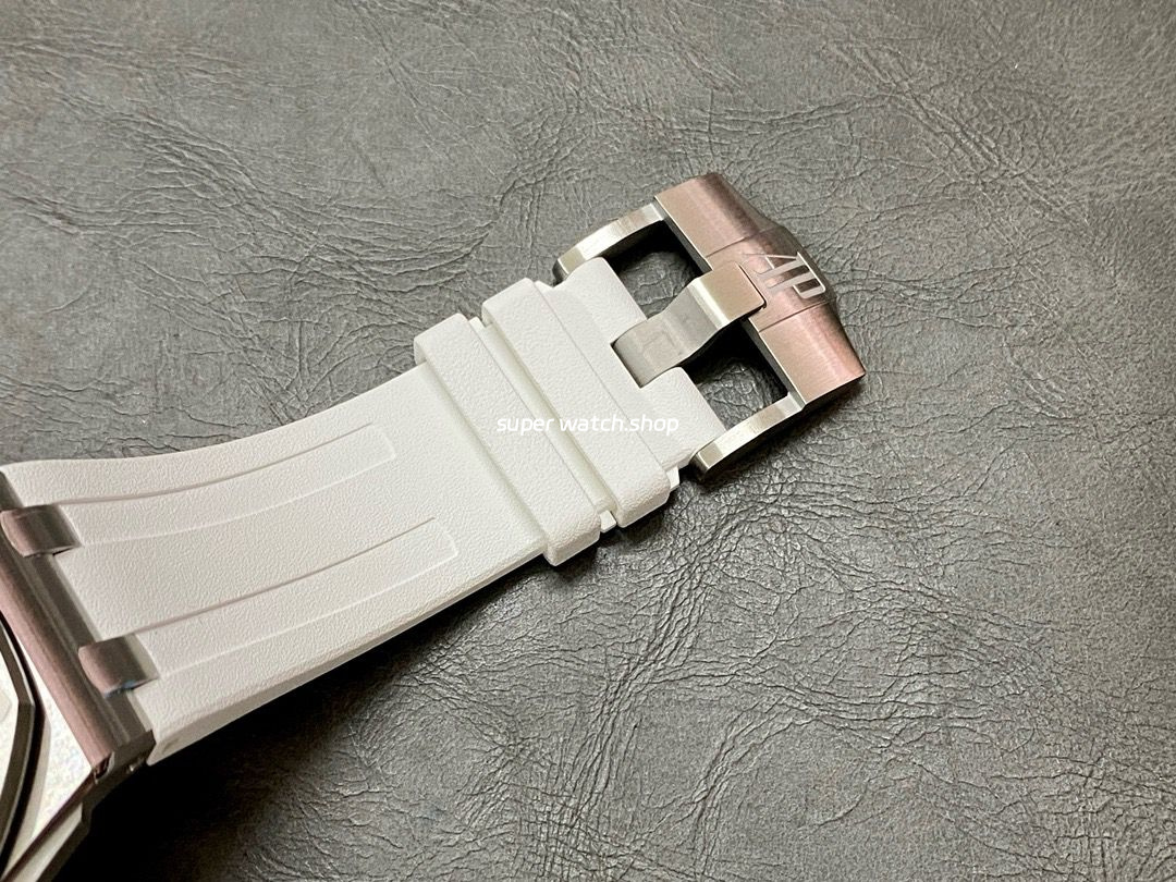 APS Factory Audemars Piguet Royal Oak Selfwinding 42mm 15710ST.OO.A002CA.02 Rubber Strap White Dial - Image 8