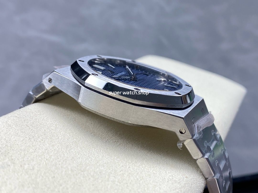 APW Factory Audemars Piguet Royal Oak 15500ST.OO.1220ST.01 41mm Full Steel Blue Dial - Image 6