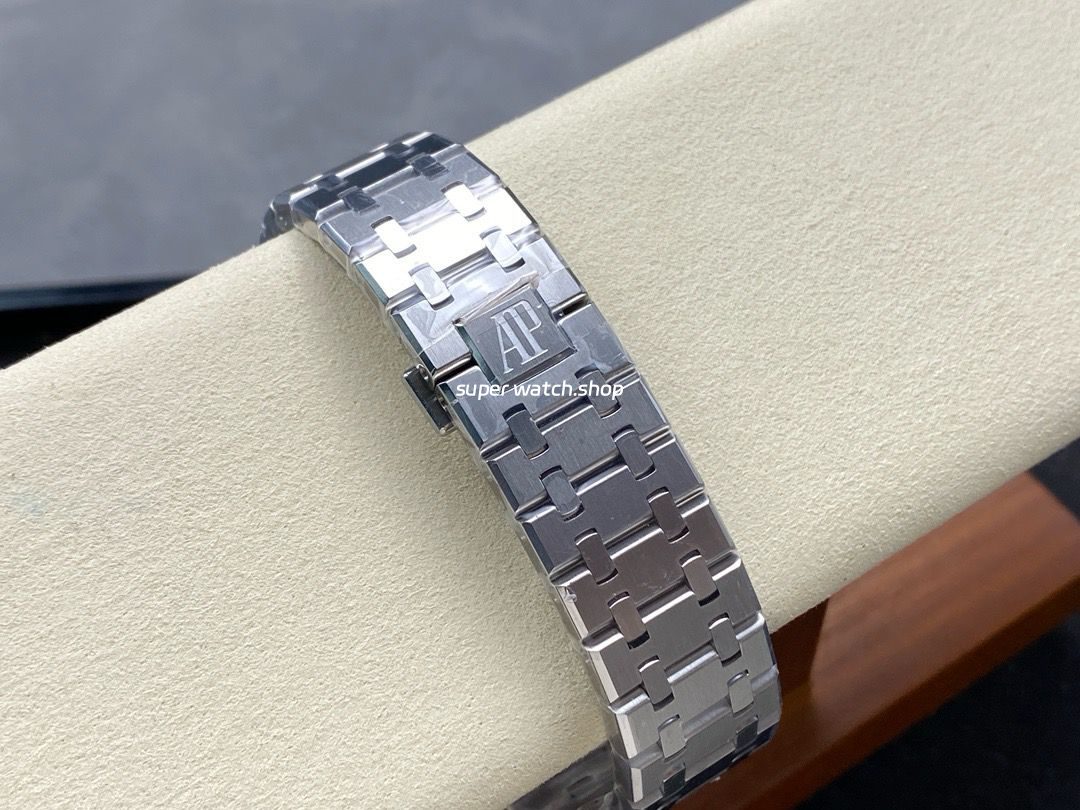 APW Factory Audemars Piguet Royal Oak 15500ST.OO.1220ST.01 41mm Full Steel Blue Dial - Image 9