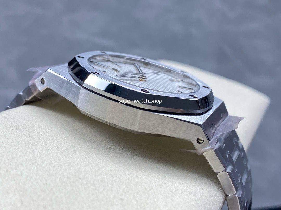 APW Factory Audemars Piguet Royal Oak 15500.ST.OO.1220ST.04 41mm Full Steel White Dial - Image 5