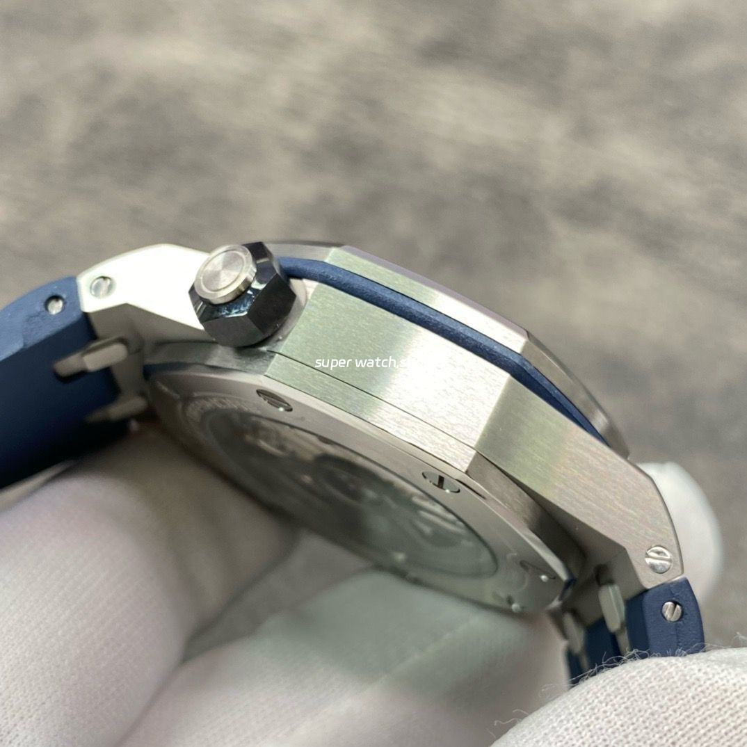 BF Factory Audemars Piguet Royal Oak Offshore Diver 15720ST.OO.A027CA.01 42mm Steel Rubber Strap Blue Dial - Image 5