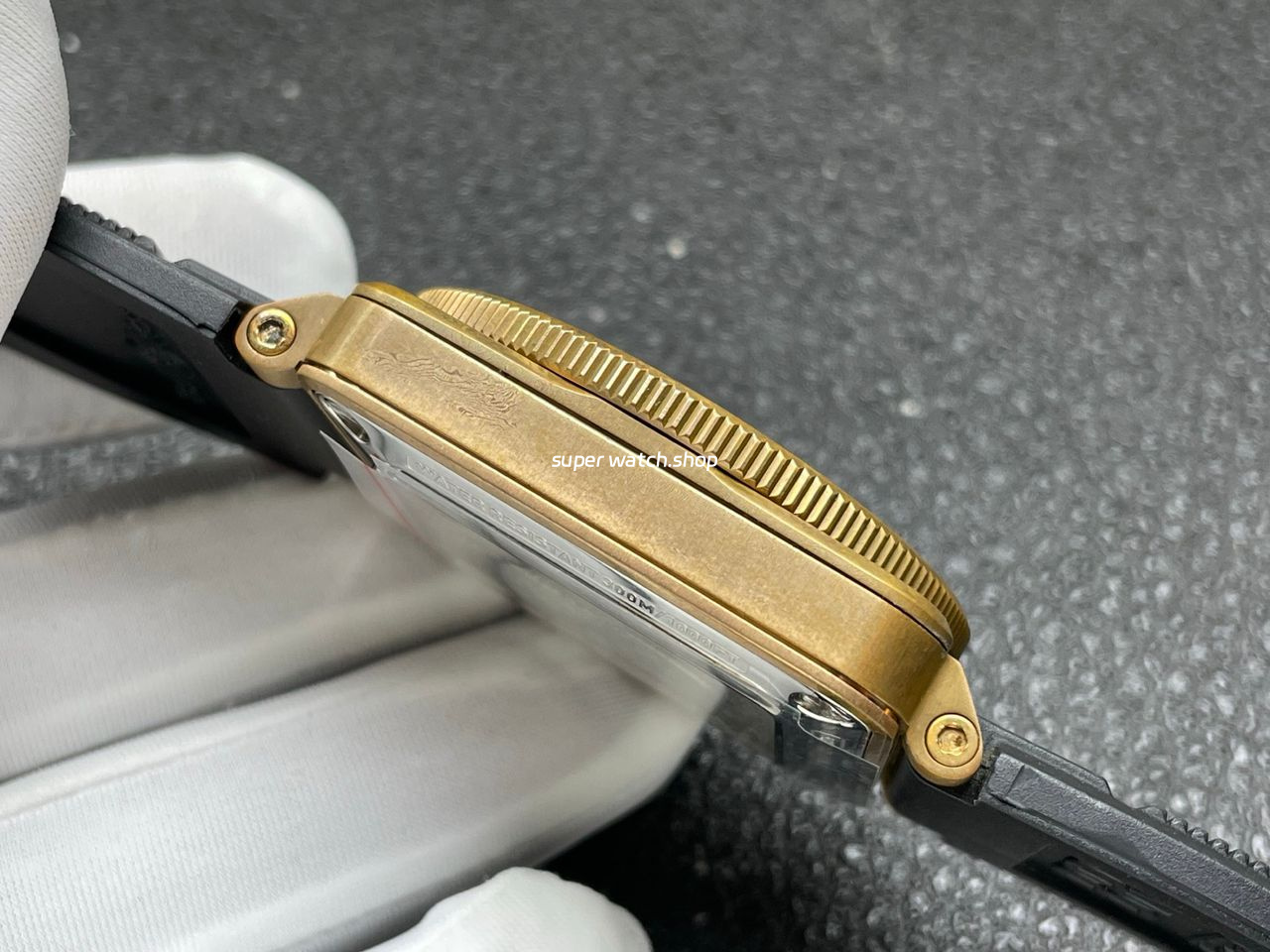 BRF Factory Bell Ross BR 03 BR0392-D-BR-BRSCA 42mm Bronze Rubber Strap Grey Dial - Image 5