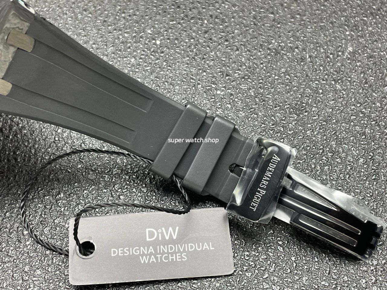 DIW Factory Audemars Piguet Royal Oak 15500 VOIDLINE Carbon Fiber Green Line Rubber Strap Black Dial - Image 8