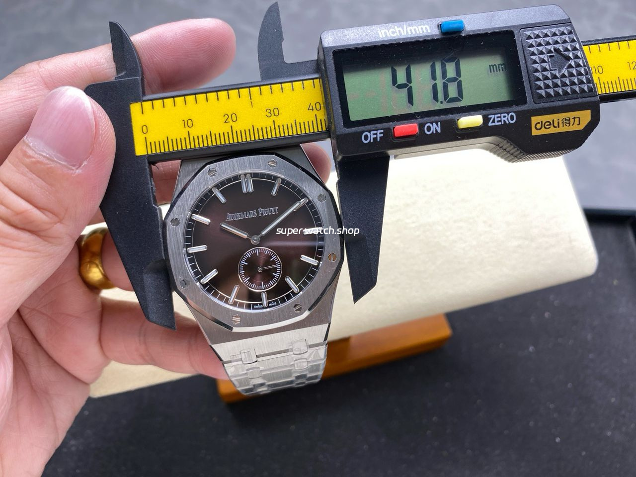 TW Factory Audemars Piguet Royal Oak 26591IP.OO.1252IP 42mm Full Steel Black Red Dial - Image 10