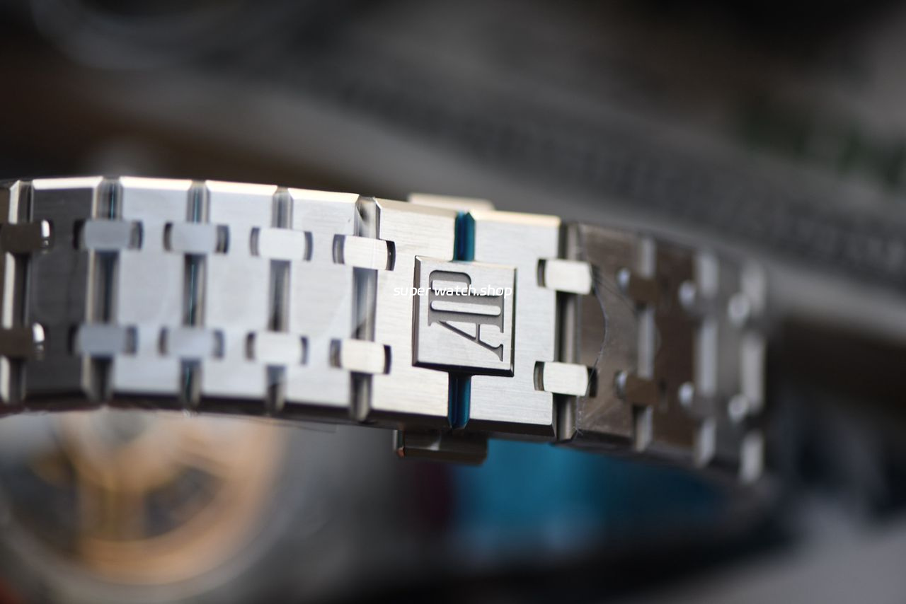 VS Factory Audemars Piguet Royal Oak Selfwinding 41mm 15500ST.OO.1220ST.01 Blue Dial - Image 9