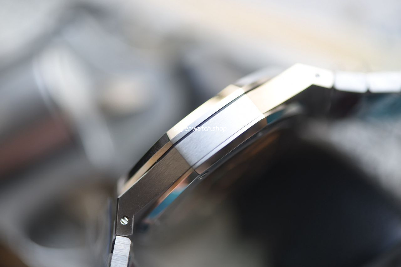 VS Factory Audemars Piguet Royal Oak Selfwinding 41mm 15500ST.OO.1220ST.01 Blue Dial - Image 6