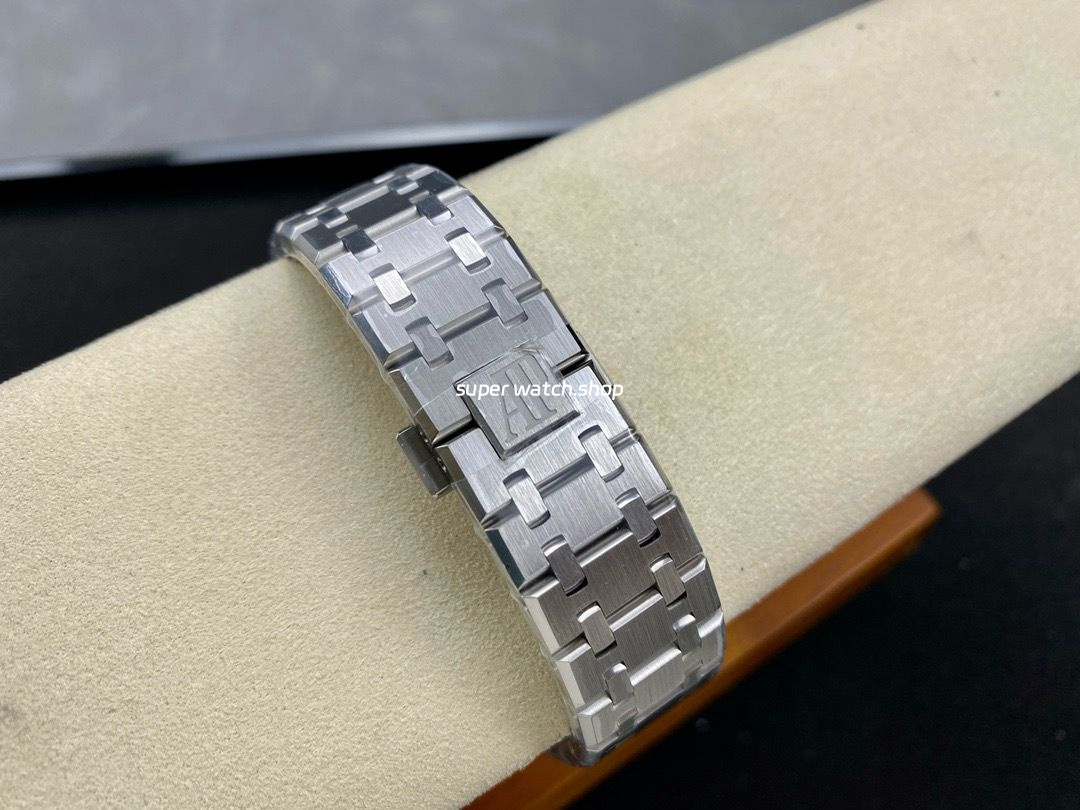 ZF Factory Audemars Piguet Royal Oak 50th Anniversary 15510ST.OO.1320ST.03 41mm Full Steel White Dial - Image 9